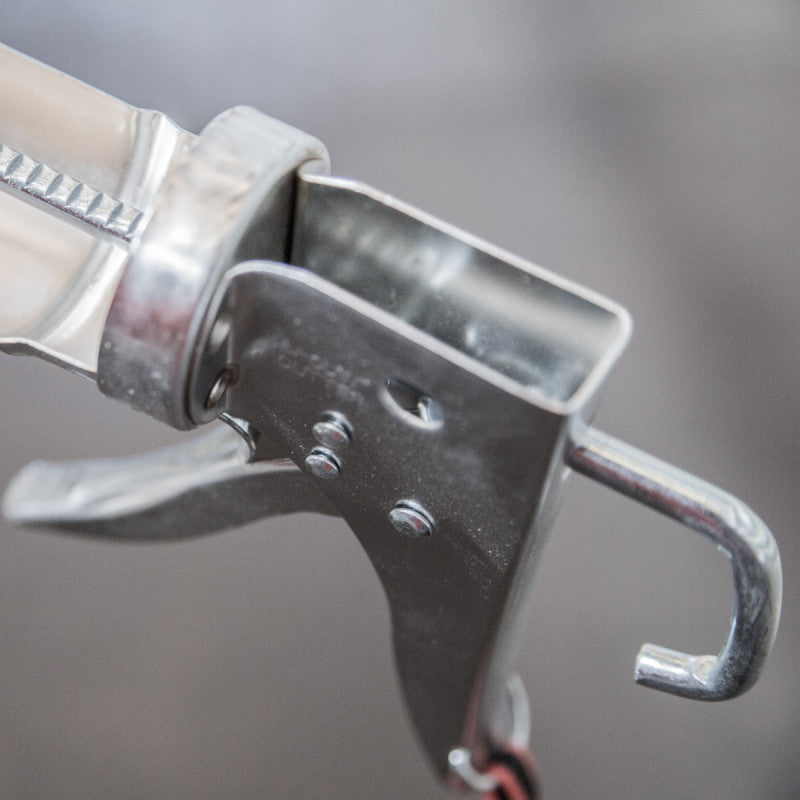 Pištolj za silikon hromirani