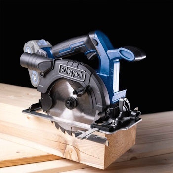 Aku ručni cirkular BC-HCS165-X Brushless IXES + baterija 2 Ah i punjač Scheppach