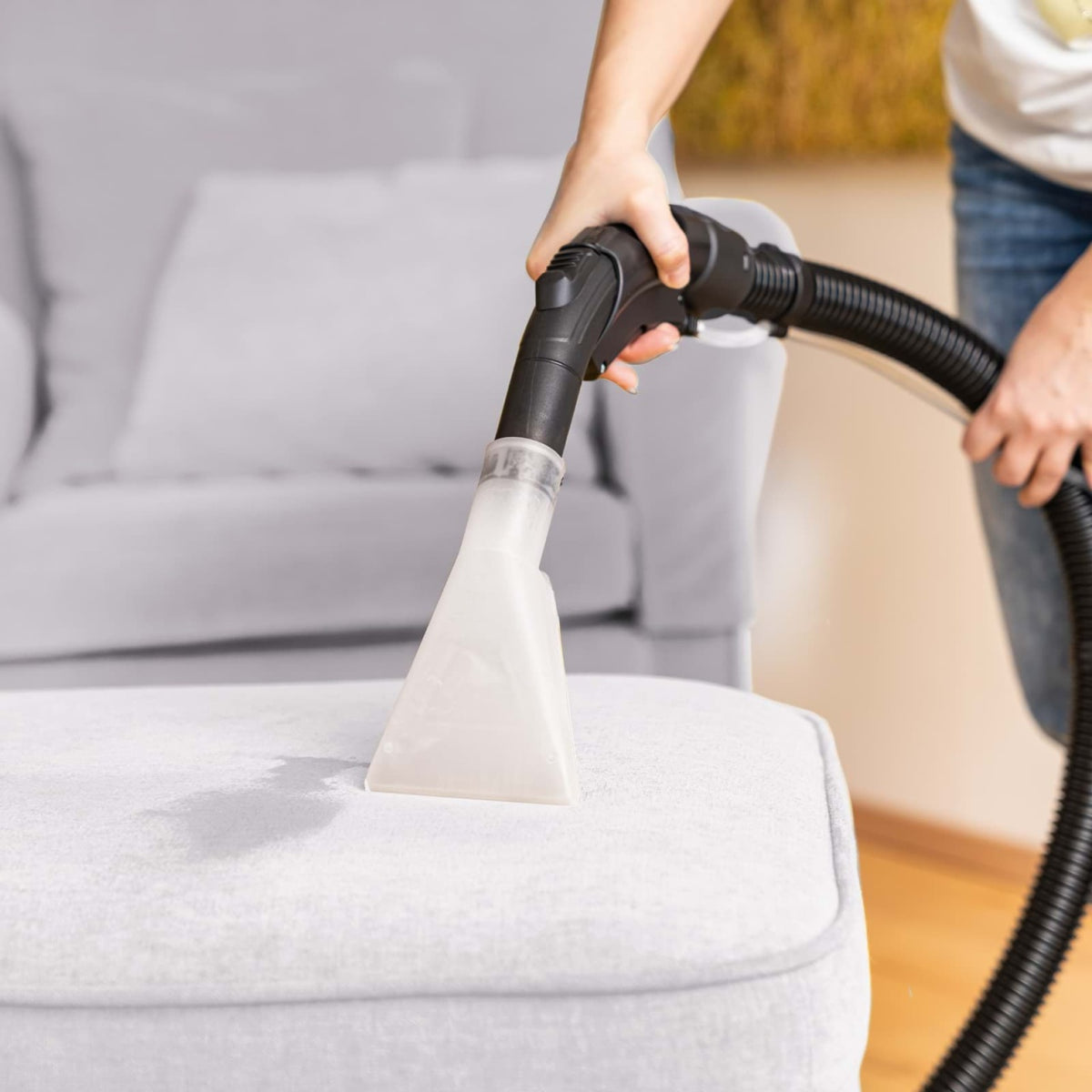 Usisivač za dubinsko pranje SprayVac20 Scheppach